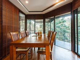 The Stream House at Mae Kampong