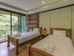 The Stream House at Mae Kampong