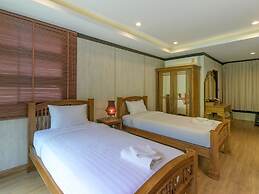 The Stream House at Mae Kampong