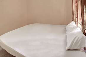 OYO Life 92846 Kost Putra Griya Eka