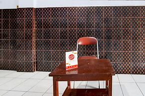 OYO Life 92846 Kost Putra Griya Eka