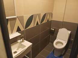 We Offer you a Lovely 1-bed Apartment in Abidjan