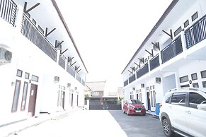 OYO Life 92886 Rumah Nyaman Radhika 2 Syariah