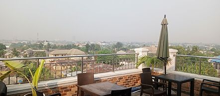 Vinpy Hotels