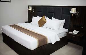 Vinpy Hotels