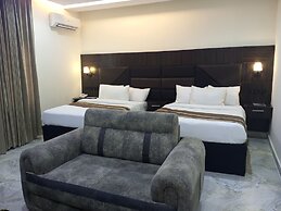 Vinpy Hotels
