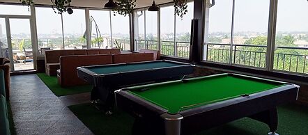 Vinpy Hotels