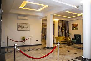 Vinpy Hotels