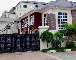 Vinpy Hotels