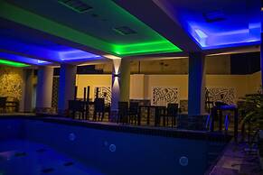 Vinpy Hotels