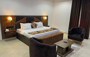 Vinpy Hotels