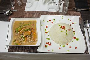 Vinpy Hotels