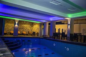 Vinpy Hotels