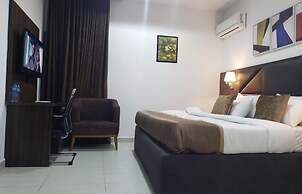 Vinpy Hotels