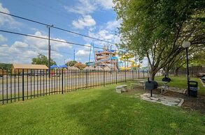 Cw C208 The River Haus At Camp Warnecke Estates 2 Bedroom Condo by Red