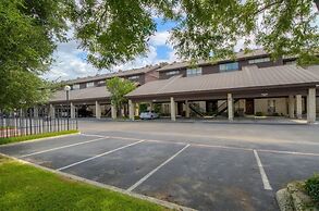 Cw C208 The River Haus At Camp Warnecke Estates 2 Bedroom Condo by Red