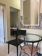 2-bedroom Apt - Enjoy 7 miles of White Sand Beach! 2 Apts by RedAwning