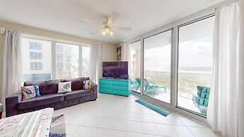 Sunshine Daydream 3 Bedroom Condo by RedAwning