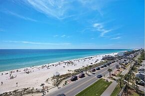 Chick and Dudes Beach Escape 2 Bedroom Condo by RedAwning