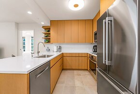 Sky Ala Moana 3001 2 Bedroom Condo by RedAwning