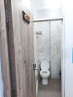 OYO Life 92883 Kost Ratana Cengkareng Syariah