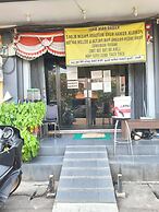 OYO Life 92883 Kost Ratana Cengkareng Syariah