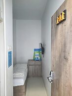 OYO Life 92883 Kost Ratana Cengkareng Syariah