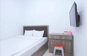 OYO Life 92883 Kost Ratana Cengkareng Syariah