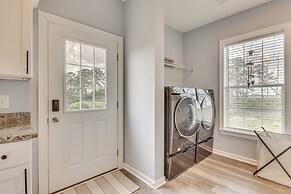 Private Beach & Deck: Bayfront Home in Hayes!