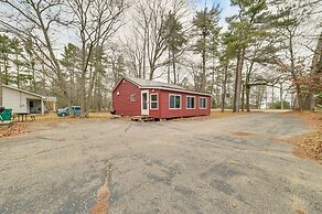 Oscoda Cabin w/ Charcoal Grill: Walk to Lake Huron