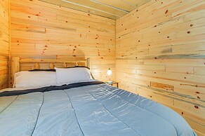 Oscoda Cabin w/ Charcoal Grill: Walk to Lake Huron