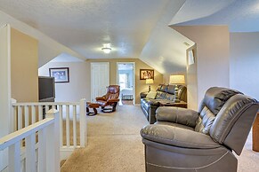 Remodeled Pioneer Home in Hurricane w/ Patio!