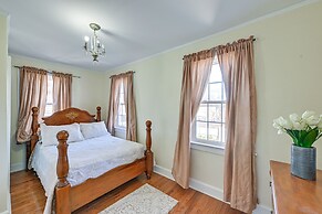 Charming Valley Stream Home: 24 Mi to Central Park