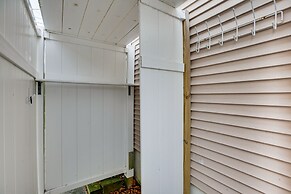 1/2 Mi to Beach Access: Margate City Home!