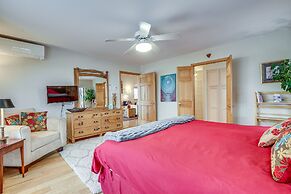 Serene Santa Fe Getaway w/ Hot Tub & Fireplace!