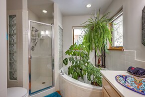 Serene Santa Fe Getaway w/ Hot Tub & Fireplace!