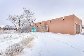 Serene Santa Fe Getaway w/ Hot Tub & Fireplace!