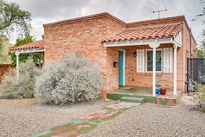 Stylish Tucson Townhome < 1 Mi to Arizona Stadium!