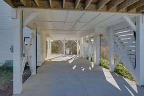 Lakefront Carolina Beach Townhome w/ 3 Balconies!