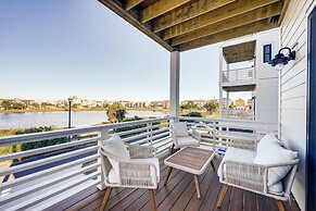 Lakefront Carolina Beach Townhome w/ 3 Balconies!