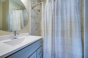 Lakefront Carolina Beach Townhome w/ 3 Balconies!