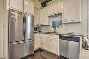 Historic Galveston Hideaway, Walk to the Beach!
