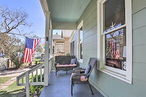 Historic Galveston Hideaway, Walk to the Beach!