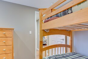 Hike, Swim & Ski: Home w/ Deck in Lackawaxen