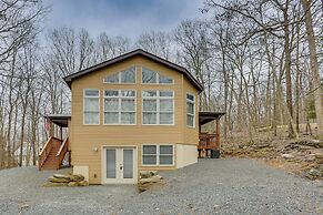 Hike, Swim & Ski: Home w/ Deck in Lackawaxen