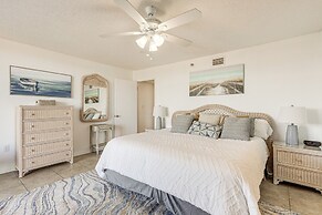 Orange Beach Condo w/ Ocean-view Balcony!