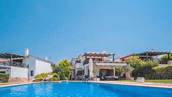 Zennova 17 Lydia Luxury Pool Villa