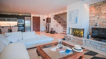 Zennova 17 Lydia Luxury Pool Villa