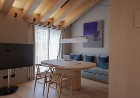 The Blackpine Hotel, Small Luxury Hotels