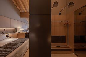 The Blackpine Hotel, Small Luxury Hotels